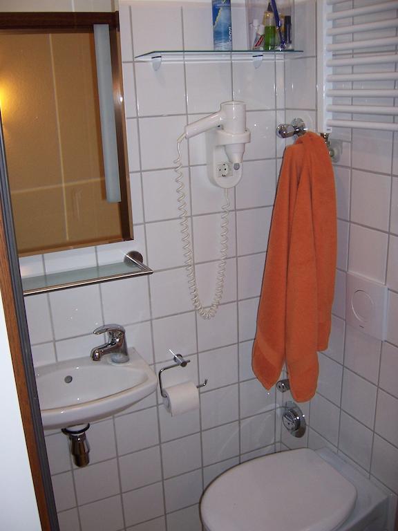 Darz Gastezimmer Hamburg Bilik gambar